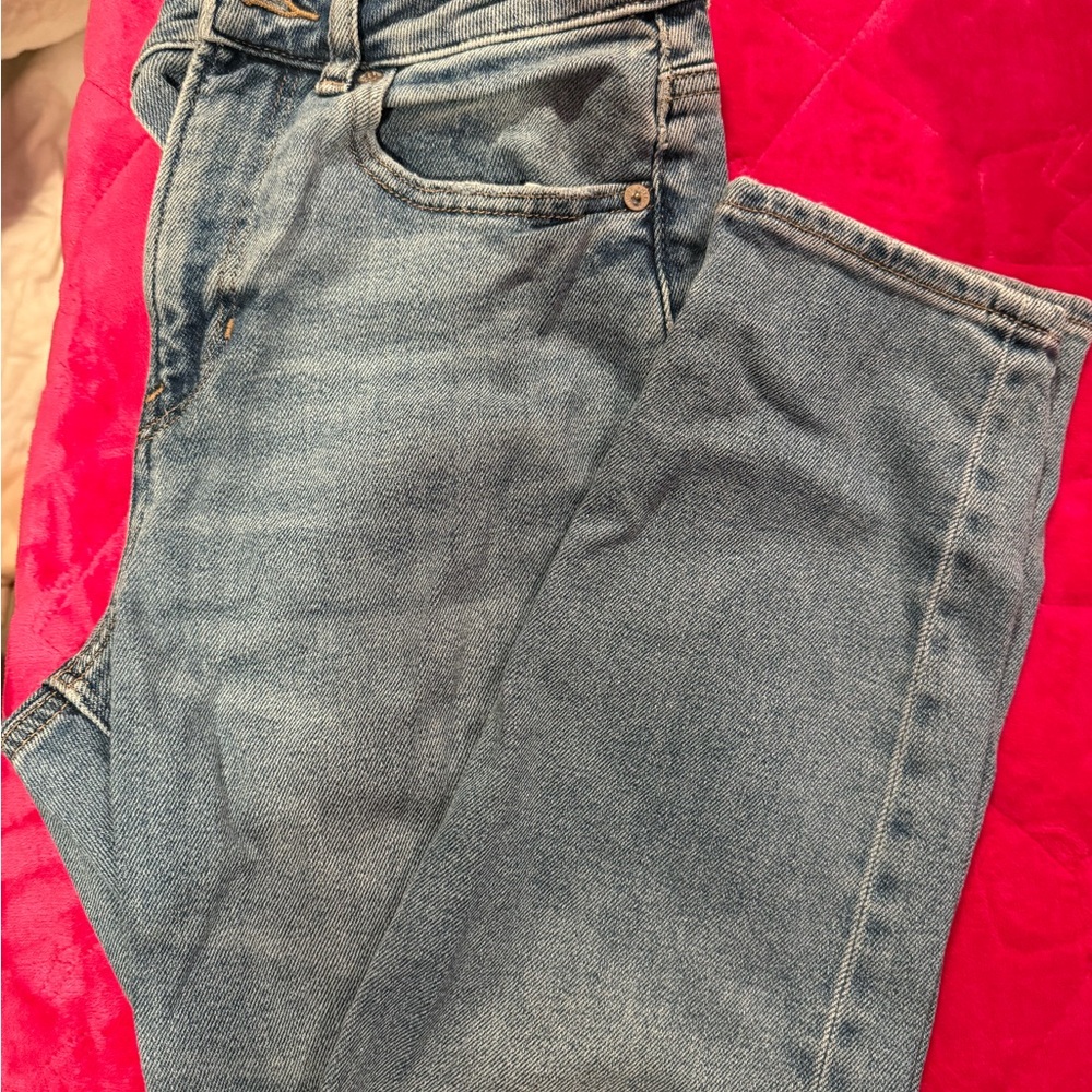 American Eagle Light Blue Skinny Jeans